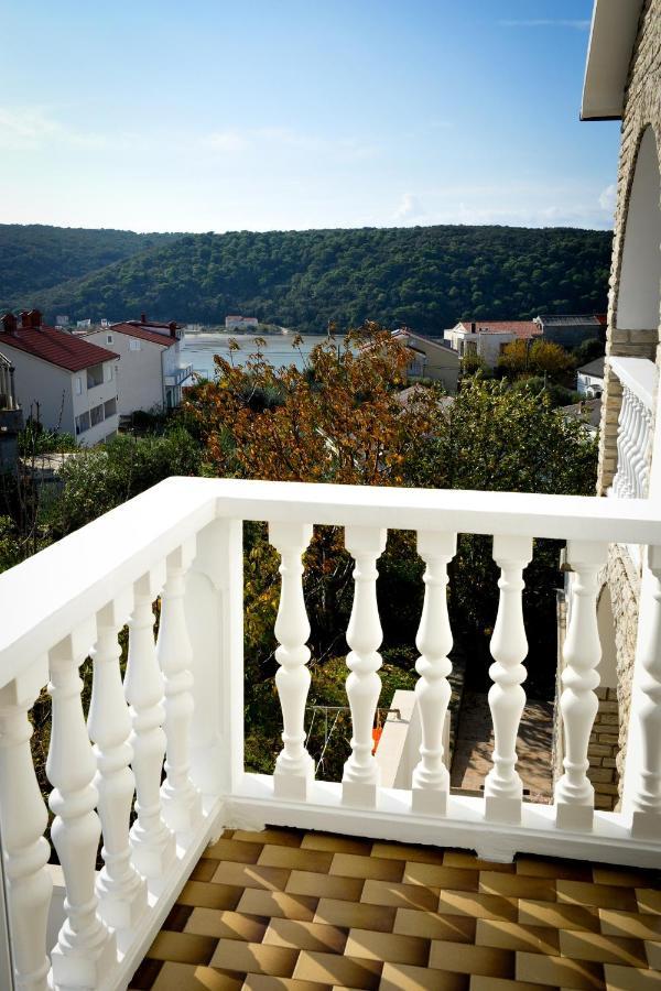 Apartments With A Parking Space Kampor, Rab - 14998 Exterior photo
